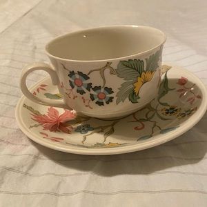 Villeroy & Boch, Cup and Saucer